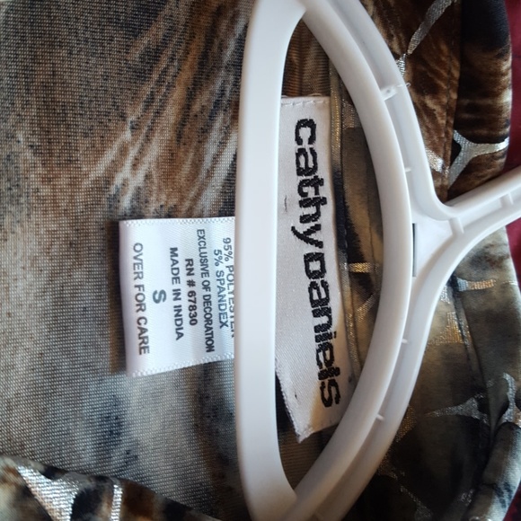 Button up blouse  very comfty - Picture 2 of 3